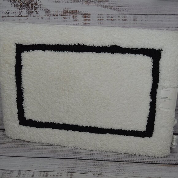 Pottery Barn Morgan Memory Foam Non Skid Bath Mat Black White 17 x 24 NWT READ - Picture 1 of 12